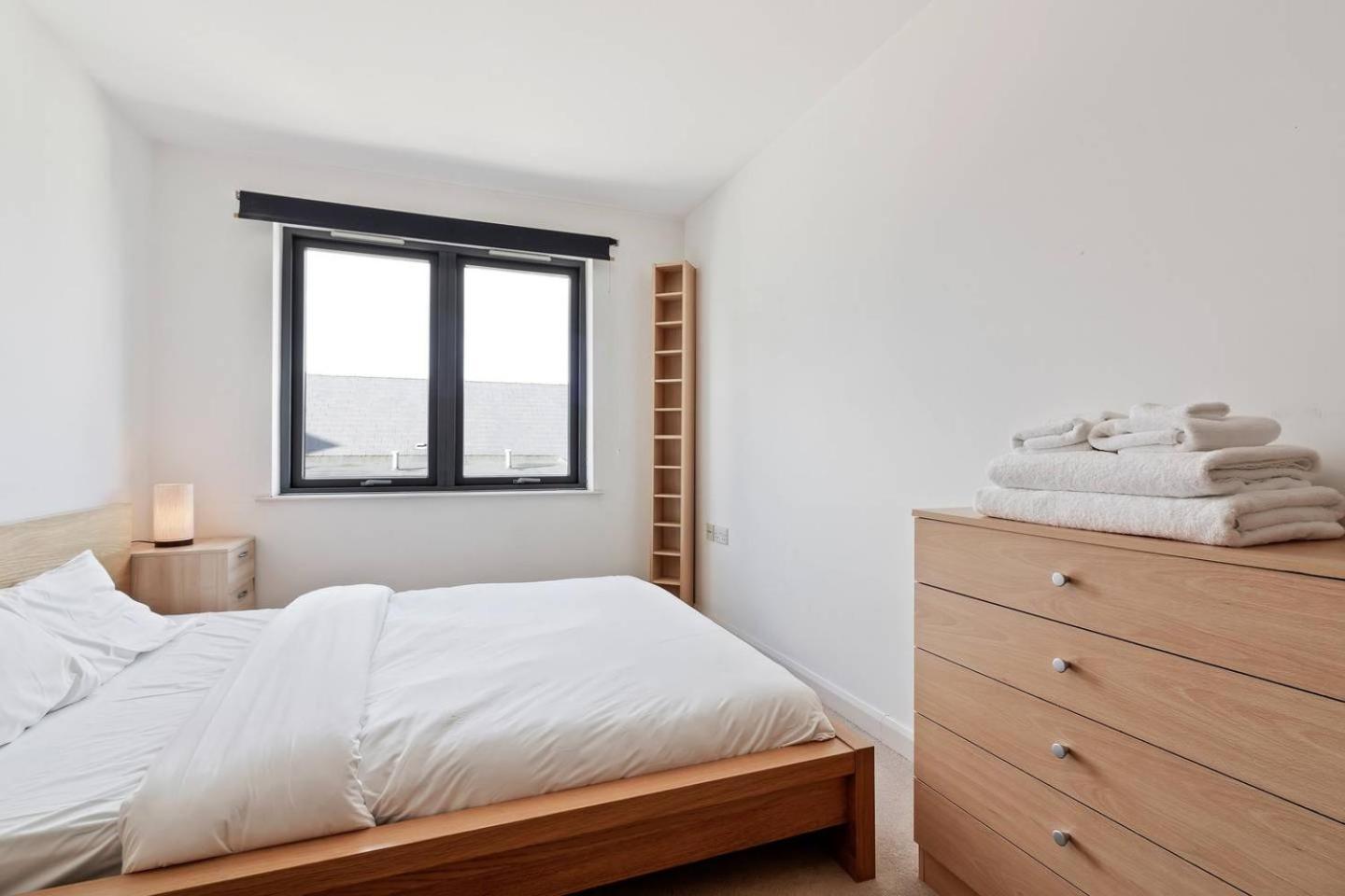 Modern 2 Bedroom Apartment In Homerton Londra Esterno foto