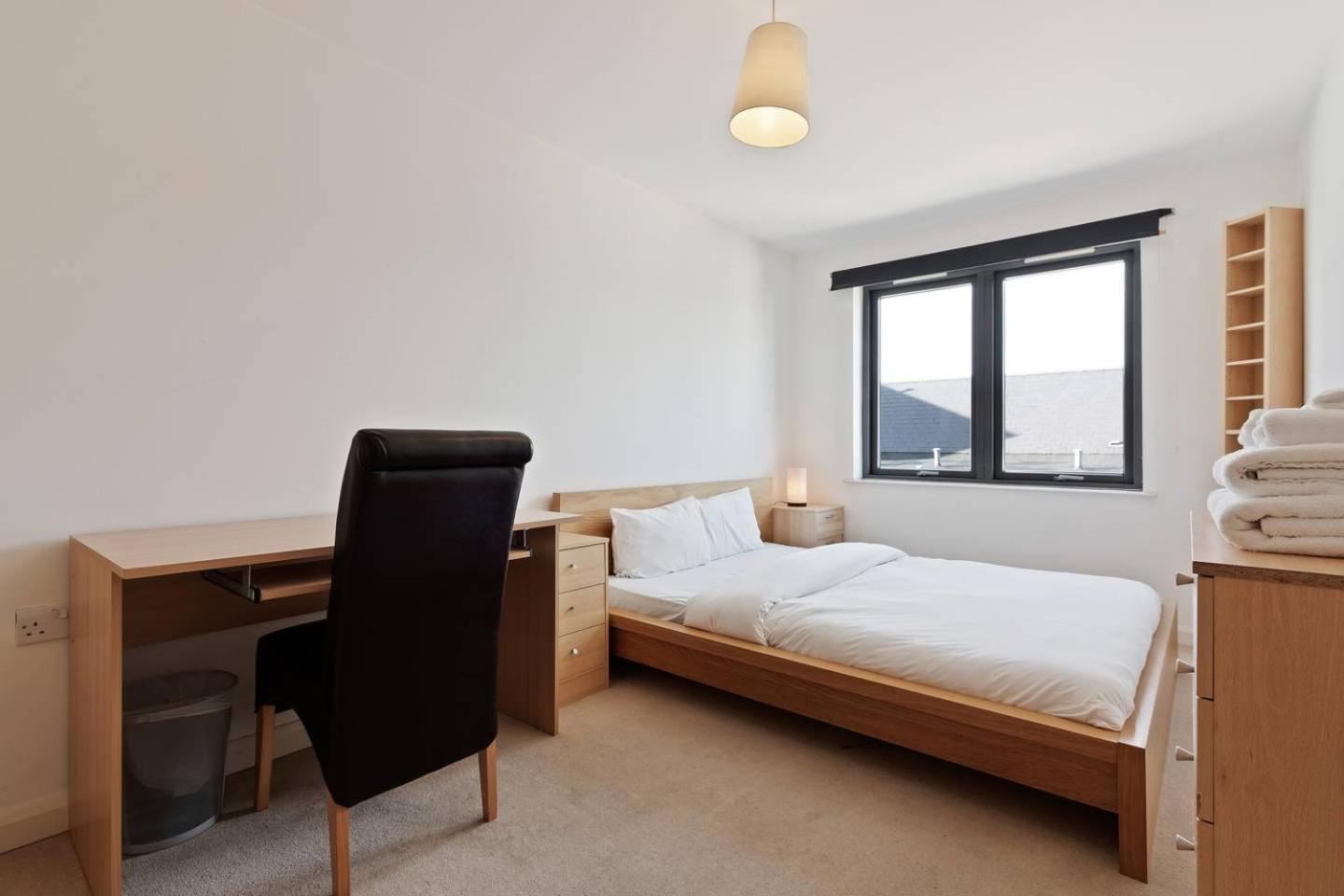 Modern 2 Bedroom Apartment In Homerton Londra Esterno foto