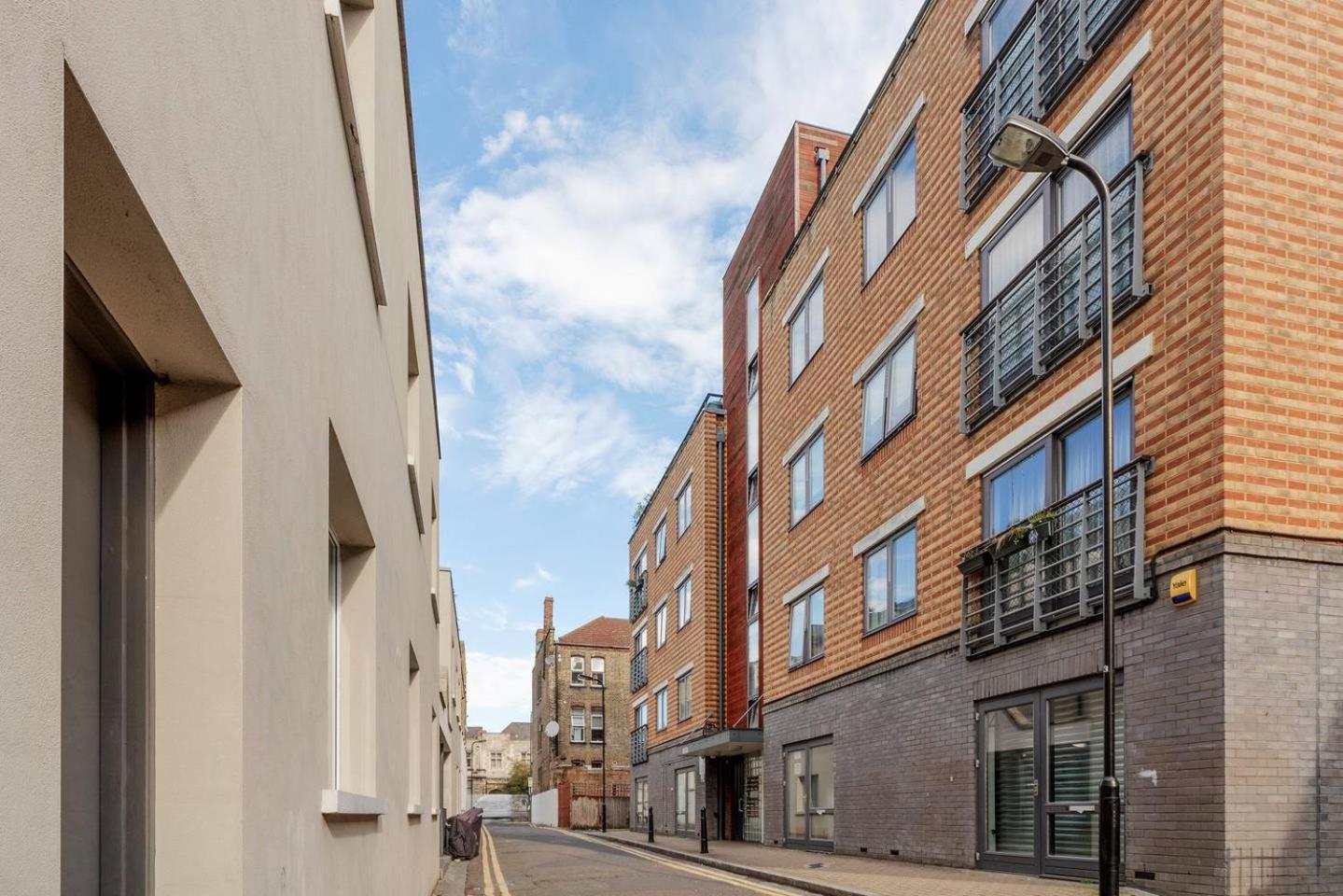 Modern 2 Bedroom Apartment In Homerton Londra Esterno foto